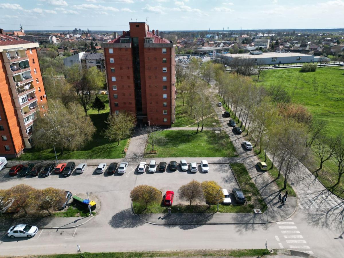 Ema Apartmani Vinkovci Exteriér fotografie